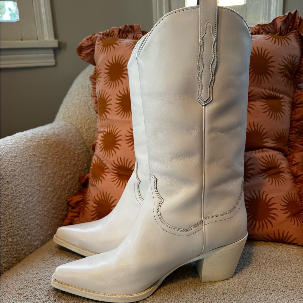 Jeffrey Campbell White Heeled Cowboy Boots